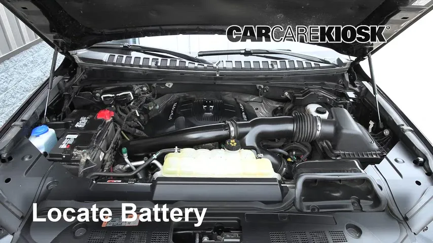 2018 Lincoln Navigator Reserve 3.5L V6 Turbo Battery Jumpstart